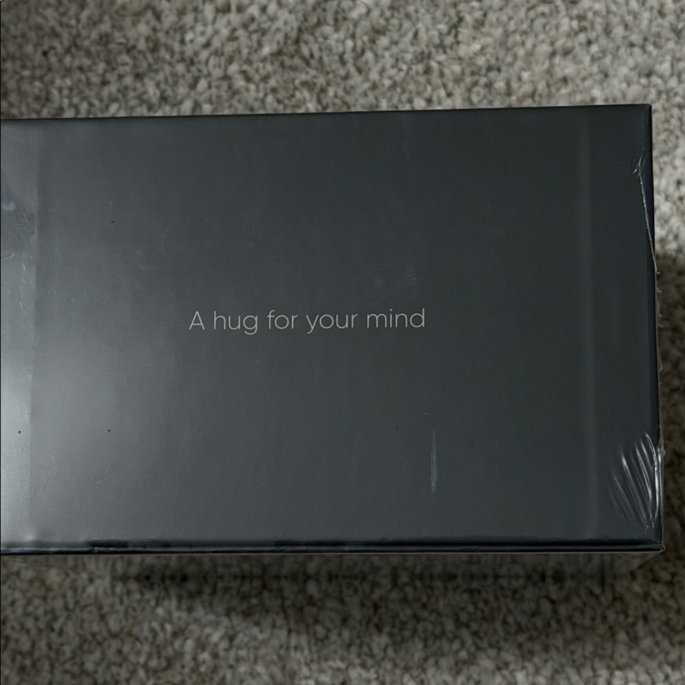 Feelmore Labs Cove Wearable Wellness Vibrating Device For Mind Mental Health - Picture 7 of 10